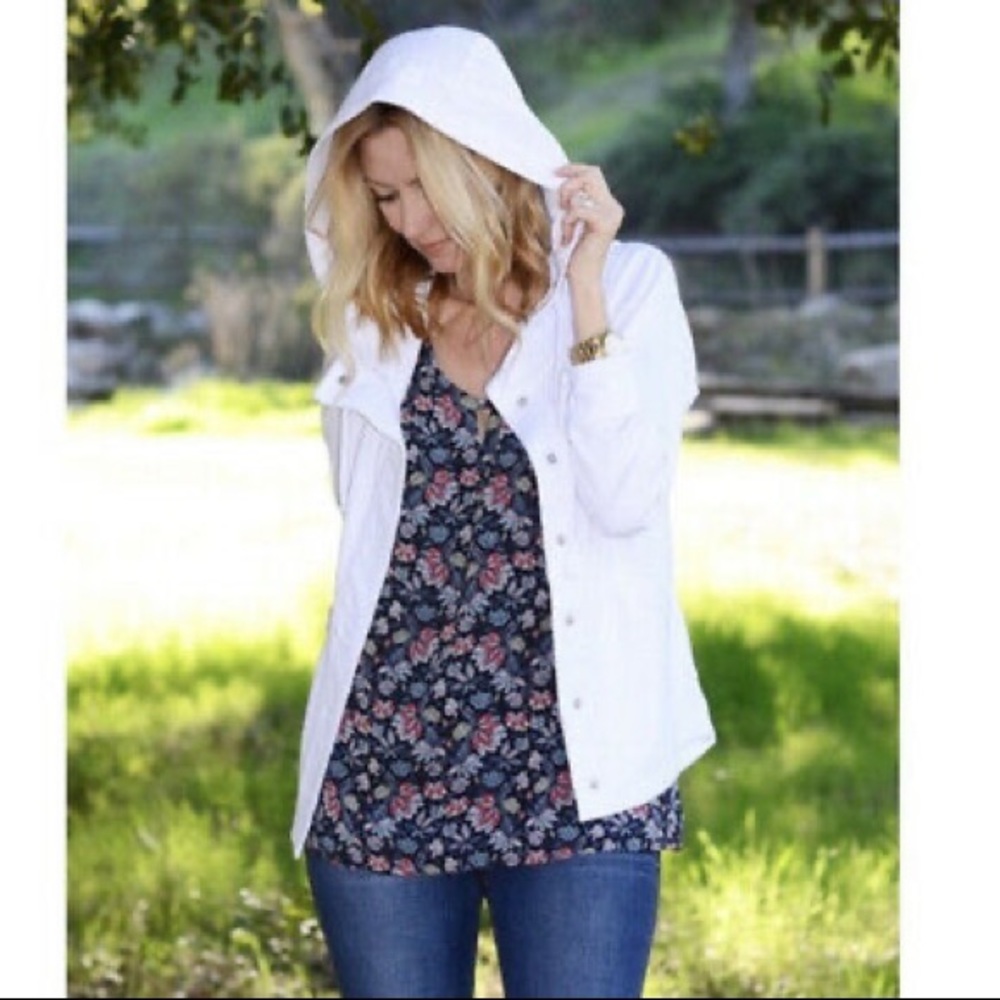 Cabi Soho hoodie size XL EUC